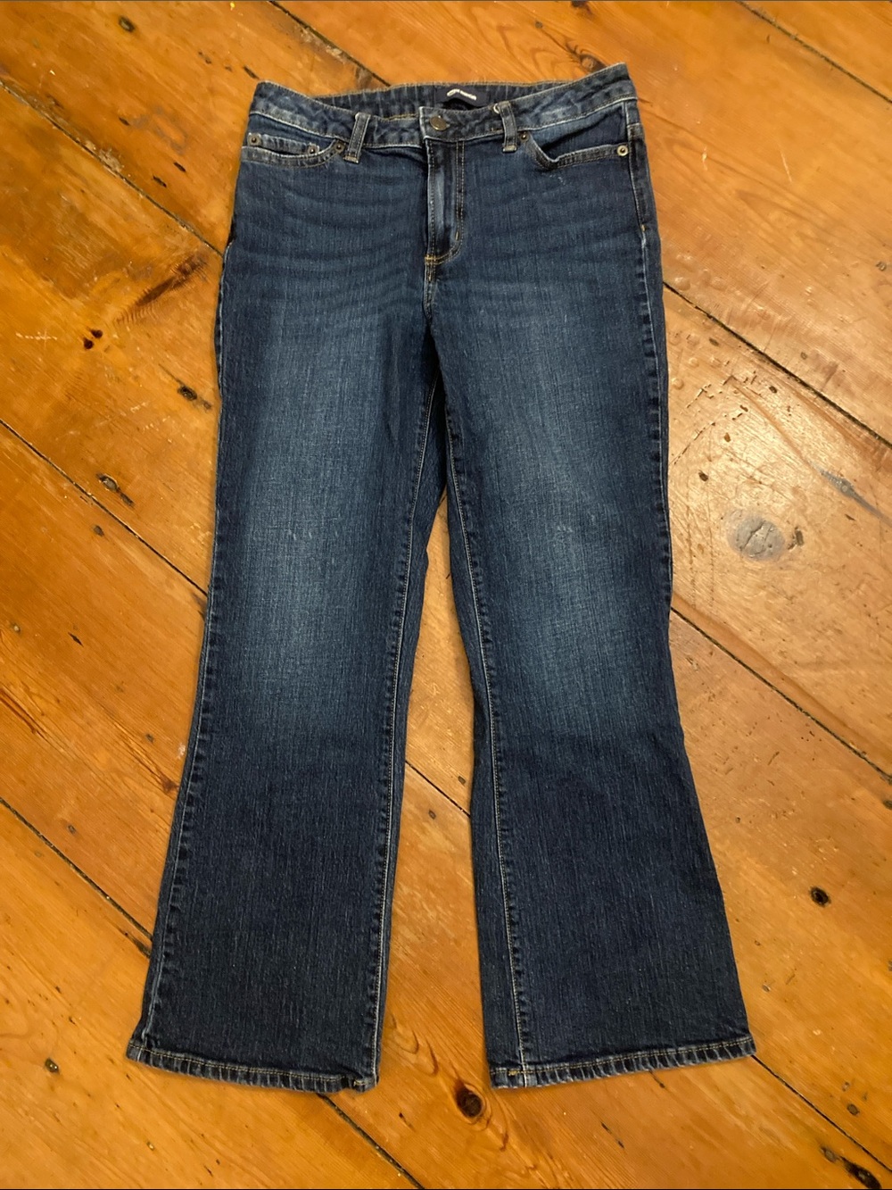 Amazon Essentials Women's Dark Blue Flare Jeans Size: 4